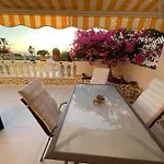 108 Parque Cristina, Ocean View, Heated Pool, Free Wi Fi Apartment *