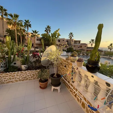 Apartment 108 Parque Cristina, Ocean View, Heated Pool, Free Wi Fi Costa Adeje (Tenerife)