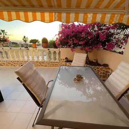 108 Parque Cristina, Ocean View, Heated Pool, Free Wi Fi Apartment *
