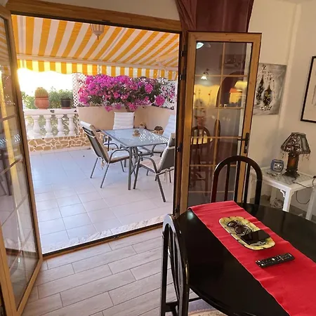 108 Parque Cristina, Ocean View, Heated Pool, Free Wi Fi Costa Adeje (Tenerife)