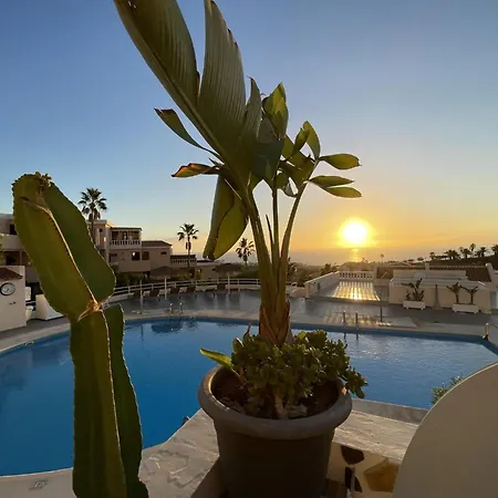 108 Parque Cristina, Ocean View, Heated Pool, Free Wi Fi Costa Adeje (Tenerife)