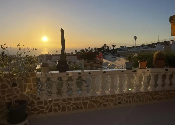 Апартаменты 108 Parque Cristina, Ocean View, Heated Pool, Free Wi Fi *