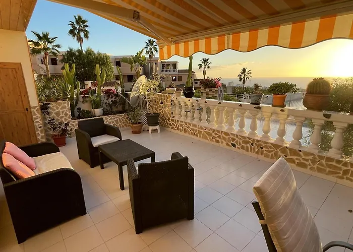 Апартаменты 108 Parque Cristina, Ocean View, Heated Pool, Free Wi Fi