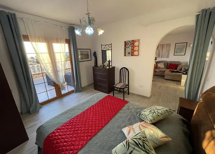 Апартаменты 108 Parque Cristina, Ocean View, Heated Pool, Free Wi Fi Адехе